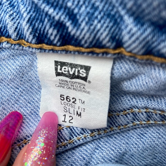 🌸Vintage Levi’s jean shorts 🌸 - Picture 2 of 4